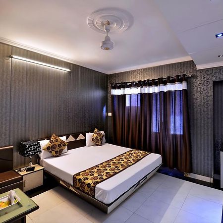 Hotel New Mg Residency Amritsar Zewnętrze zdjęcie