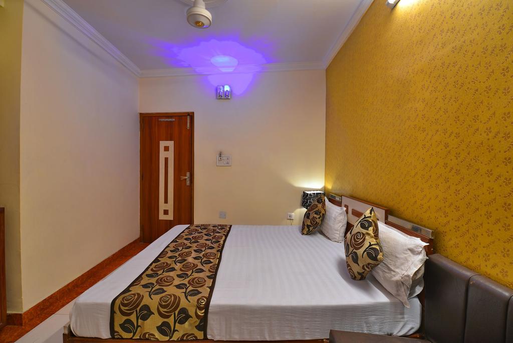 Hotel New Mg Residency Amritsar Zewnętrze zdjęcie